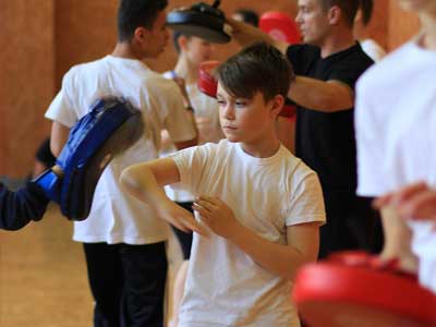 Önvédelmi Iskola gyerekeknek Kispesten és Kőbányán